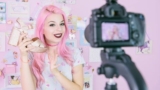 Modern Vlogging Guide | How to Become a Successful Vlogger