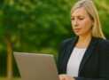 Self-Confidence with AI: Coaching Tools That Work