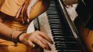The Ultimate Piano Beginner Course (Major and Minor scale)